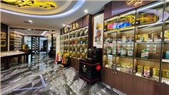 南京煙酒展柜柜臺設(shè)計(jì)定制-中強(qiáng)展柜廠